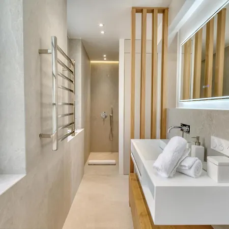 Sidi Brahim - Sublime En Centre-ville Appartement Menton